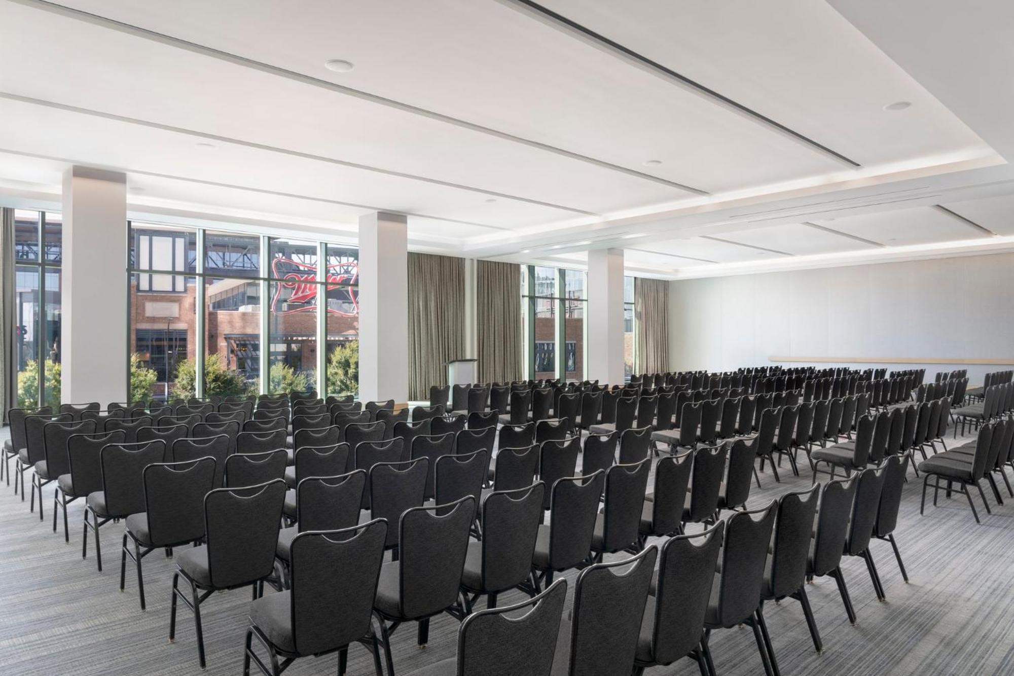 Loews Arlington Hotel Екстер'єр фото