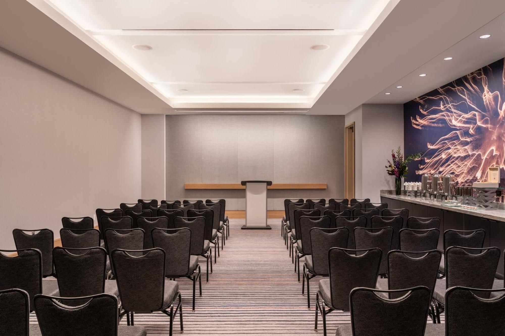 Loews Arlington Hotel Екстер'єр фото